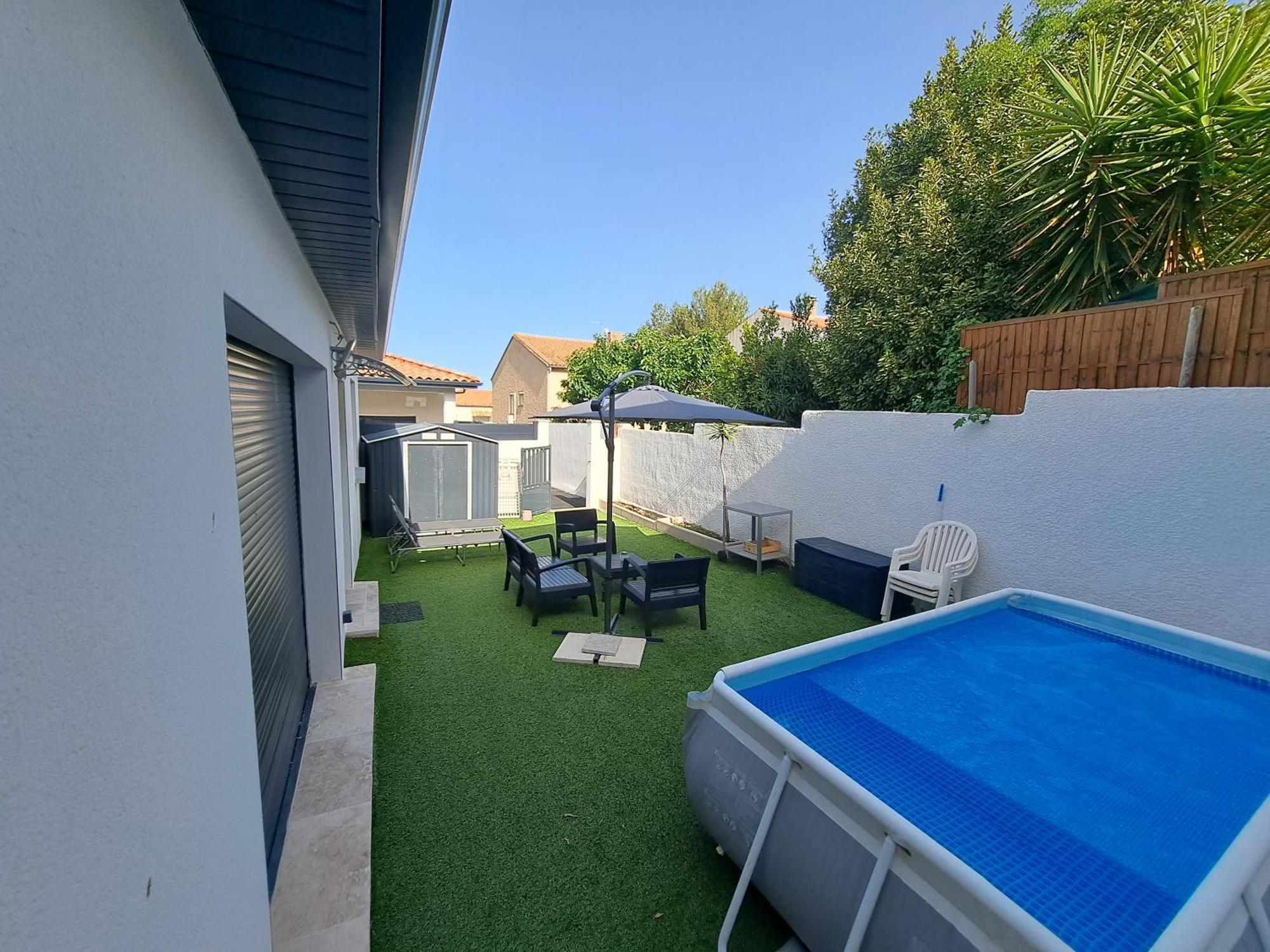 Charmante Maison Avec Piscine Bessan 외부 사진